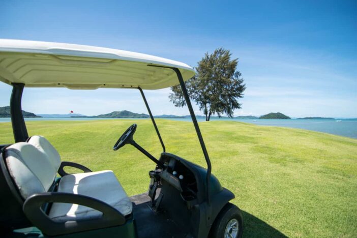 4 Benefits of Switching To An Electric Golf Caddy