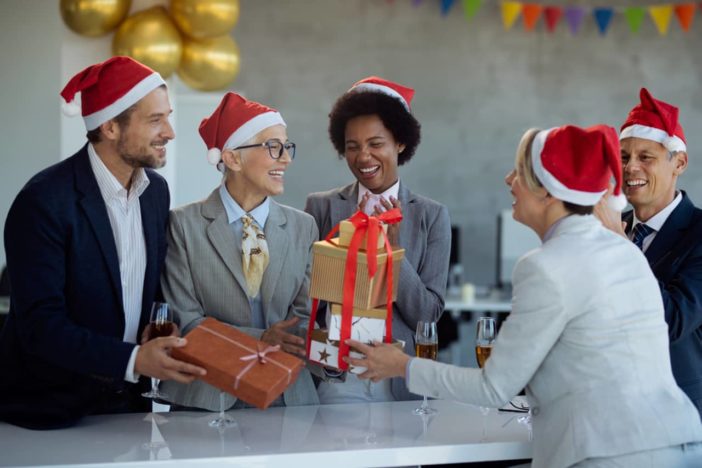 5 Ways to Show Employee Appreciation This Upcoming Holidays